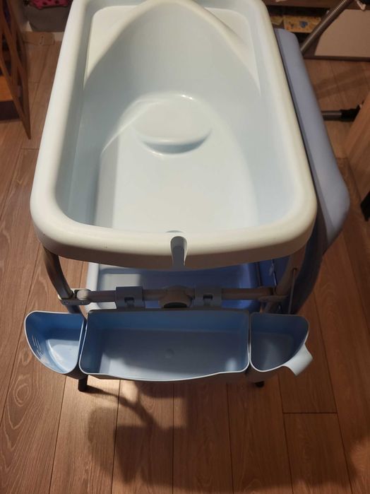 Повивалник и вана за къпане бебе Chicco