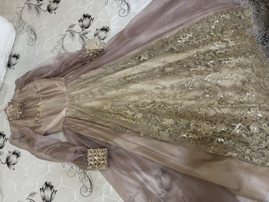 Вечернее платье,наряды для невест