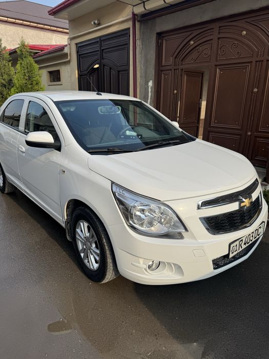 Продаю автомобиль