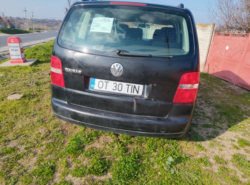 Vw touran anul 2006.1.6.fsi.benzina