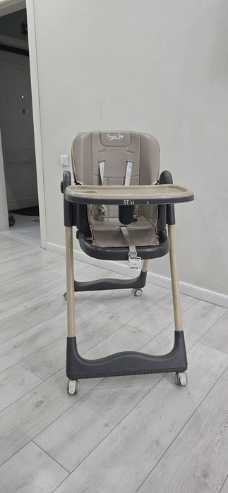 Детский стульчик в отличном состоянии