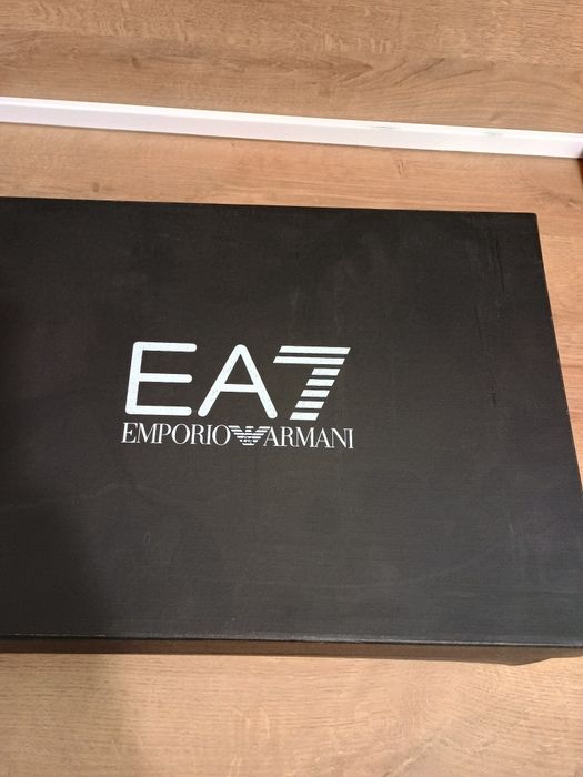 EA7 Emporio Armani.ОРГИНАЛНИ!!!    Номер   44.  43 ,1/3.      номера