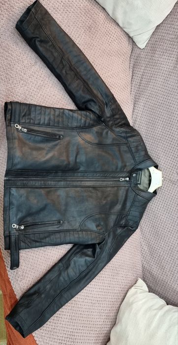 Vand geaca de piele