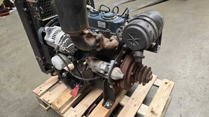 Motor complet Kubota D902 - Piese motor Kubota