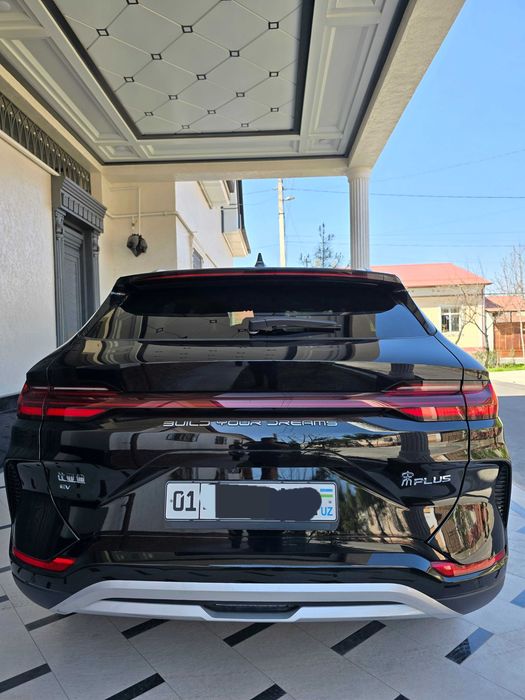 BYD Champion 605