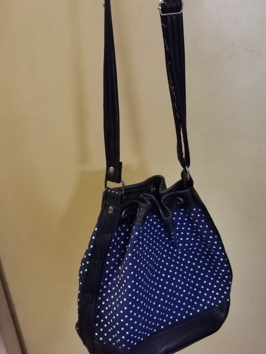 Desigual чанта, Детски стол за кола Bebe Confort Iseos IsoFix