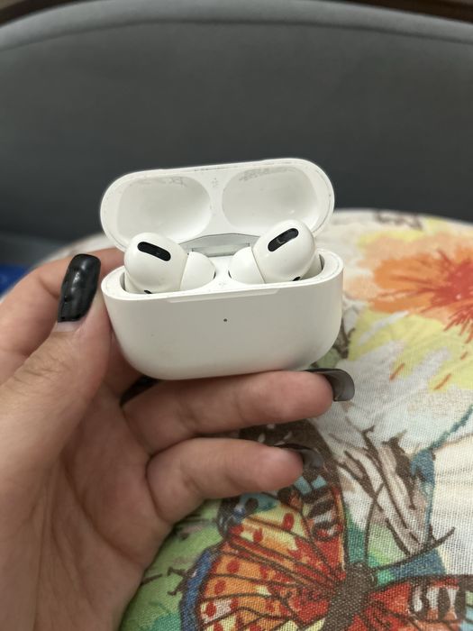 AirPods pro оригинал