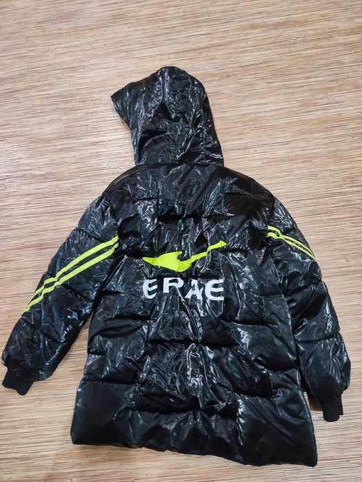 Продам куртку тёплую