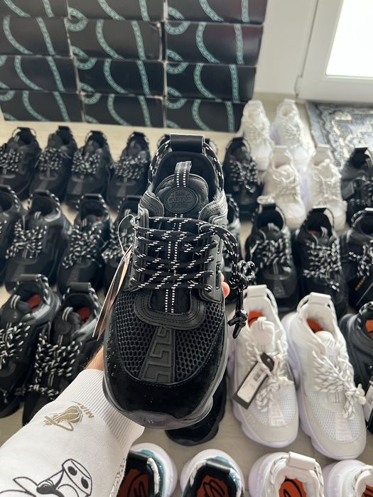 Adidasi Versace Chain Reaction Noi Negru Alb