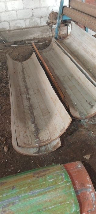 Kantiner listlar xarxil razmerda