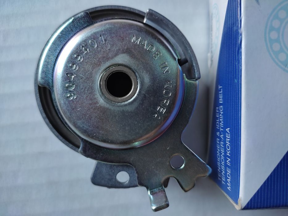 Продаю различные запасные части