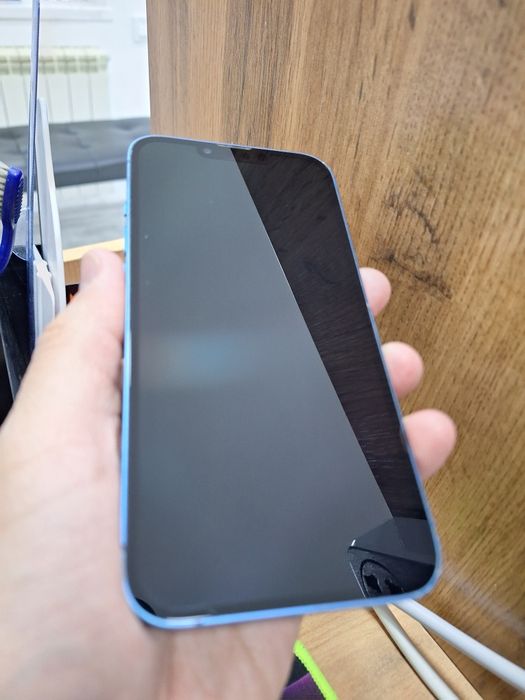 Продам Iphone 13 128gb
