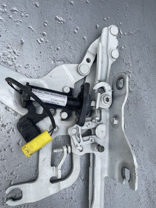 Панти преден капак БМВ Х5/ Х6 (panti preden kapak bmw f15/ f16)