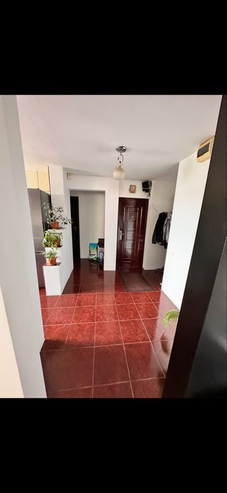 APARTAMENT 3 CAMERE DE VANZARE-SEBASTIAN