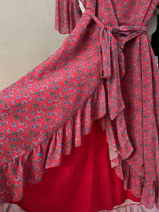 Продам красивое летнее платье