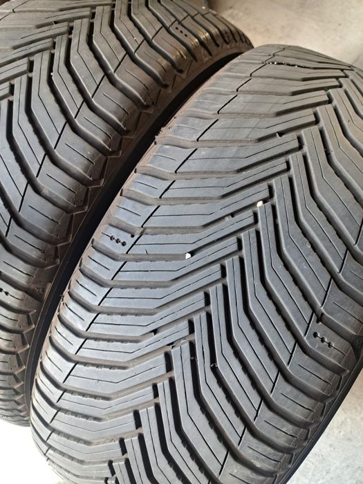 2 anvelope Cross Climate 235 55 r17 Michelin