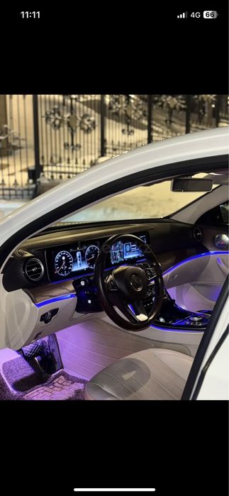 Mersedes-Benz E200,2016 года