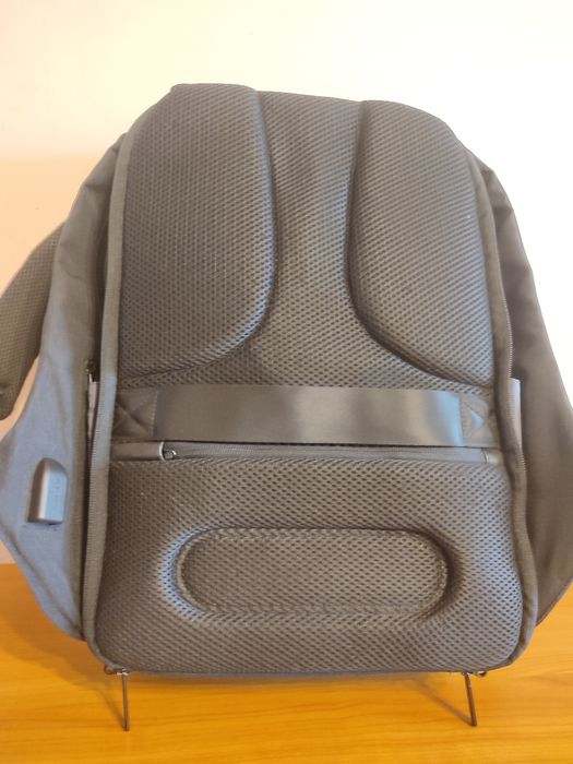 Rucsac XD Design Bobby Hero Regular – antifurt, stare foarte bună