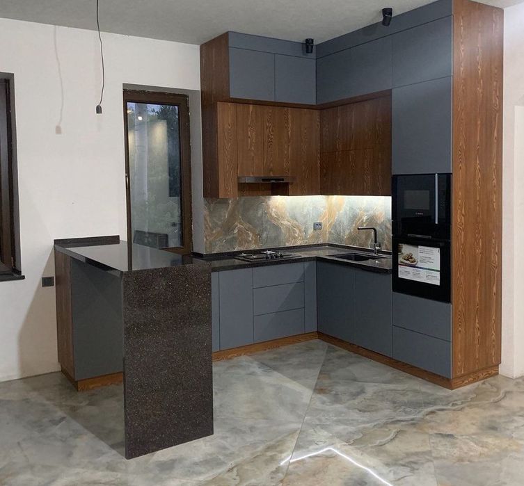 Кухонная мебель для домв