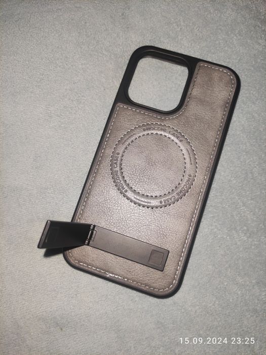 Чехол на iPhone 15 pro max