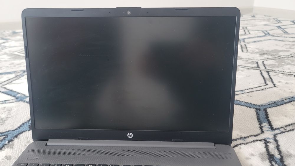 HP 250 G8 notebook