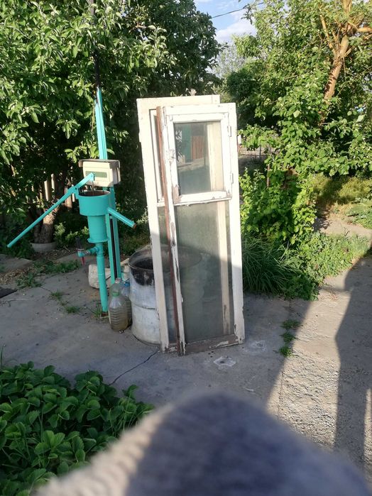 Продам бу оконные рамы 55 шт