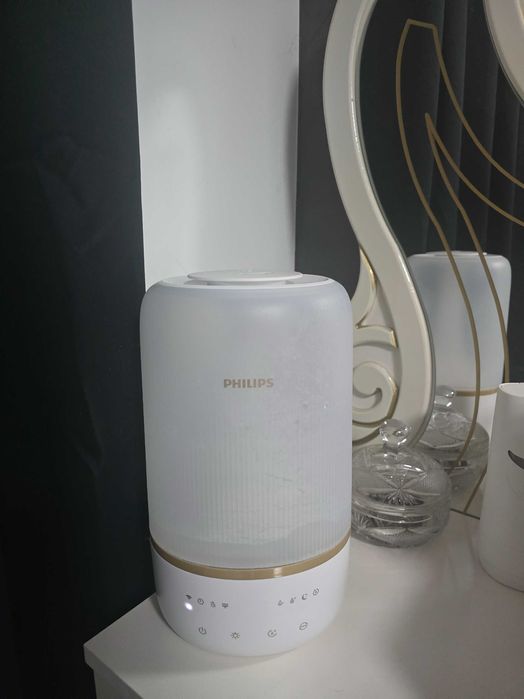Влагоувлажнител PHILIPS
