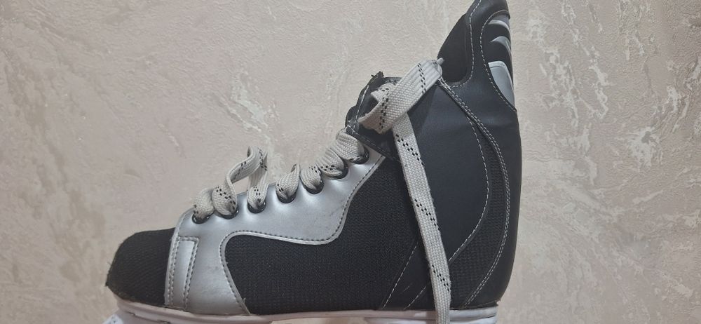 Коньки   Ледорубы