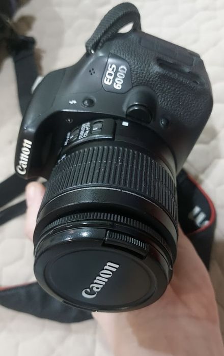 Фотоаппарат canon 600d