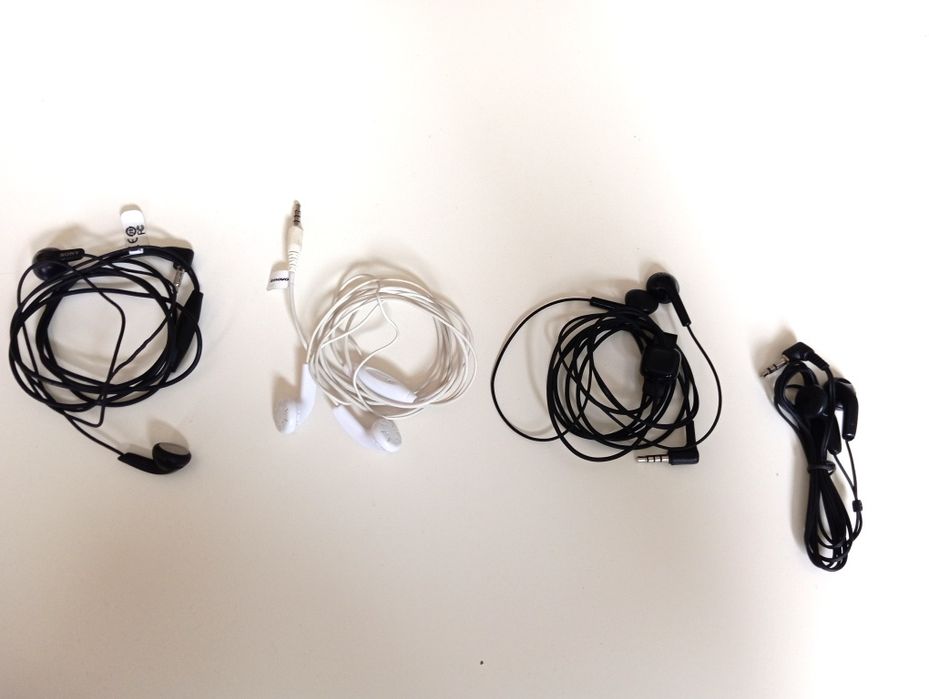 4 бр. слушалки за телефон handsfree