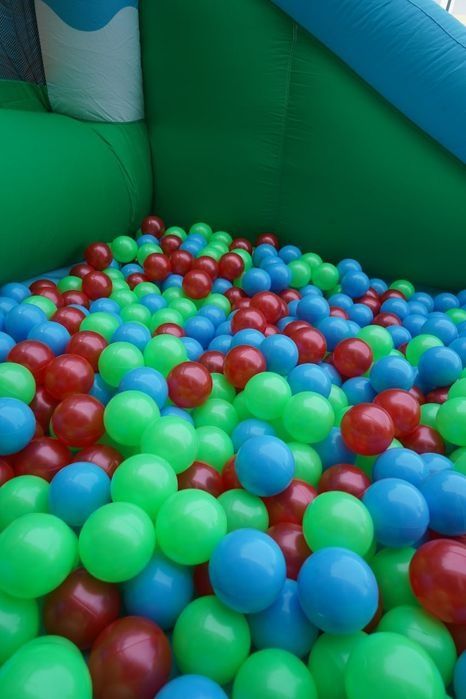 Батут 72068 от Doctor Dolphin( 410×370×250)  бесплатная 200 штука шари