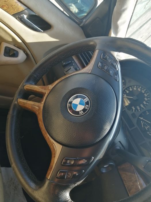 Dezmembrez BMW E46, motor 2.0 diesel, 136 CP