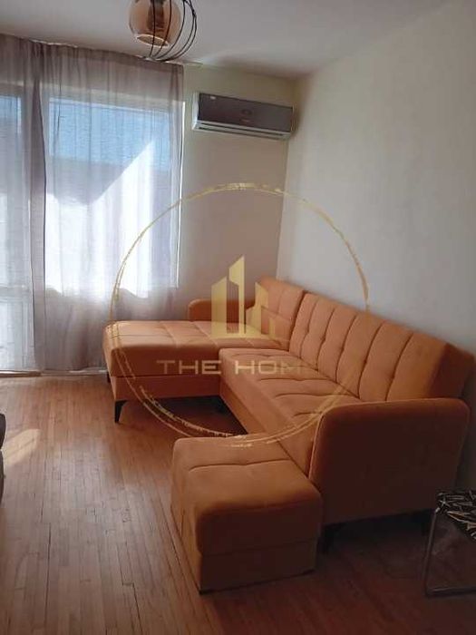 Дава се под наем Двустаен апартамент в Варна, Колхозен пазар - 74 кв.м за 475 € - Снимка #1