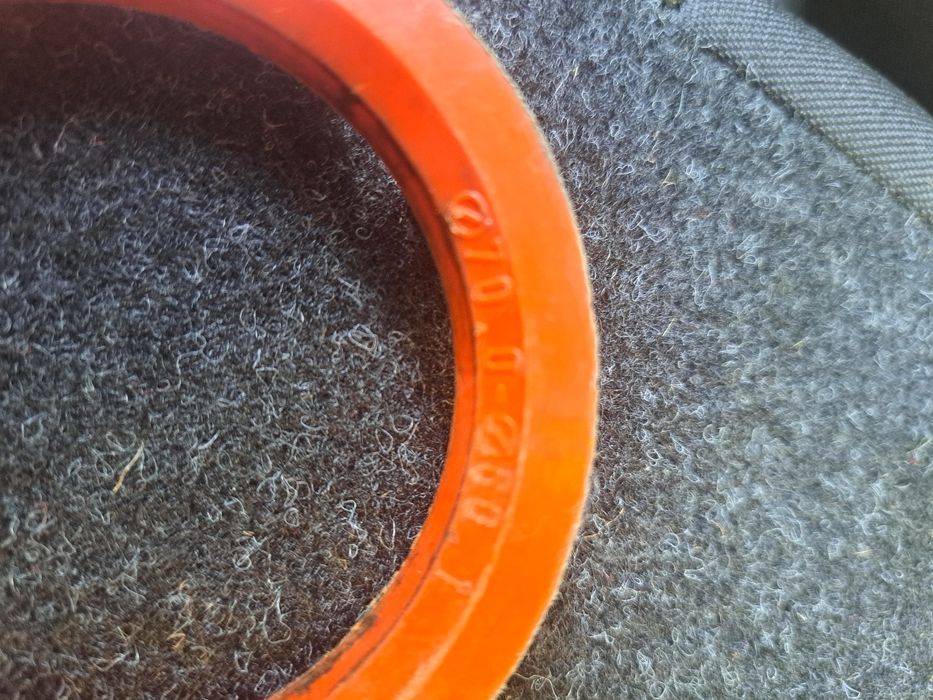 Втулки за джанти 70 към 60,1