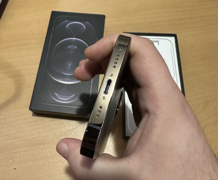 iPhone 12 Pro - Graphite - 128 GB