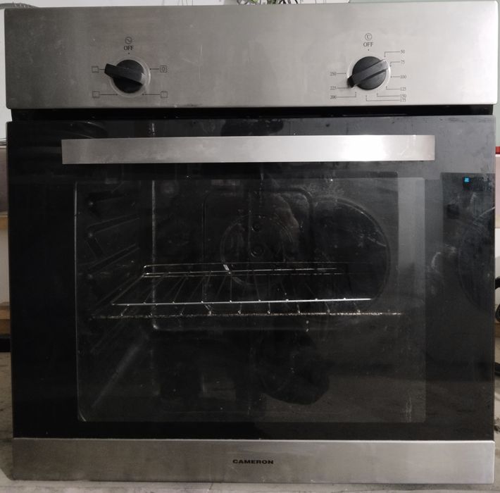 Продам встроенную духовку