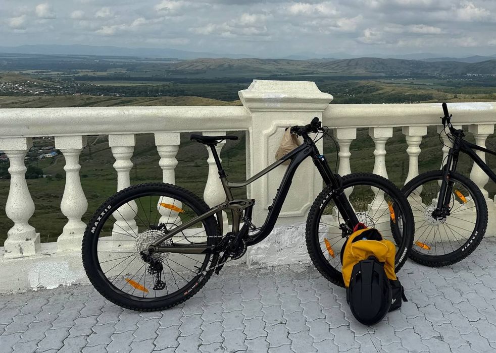 Продам эндуровел Giant Reign 2 2024 M