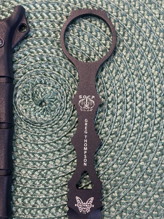 Нож SOG SEAL XR, Benchmade SOCP и Adamas Mini Magnacut