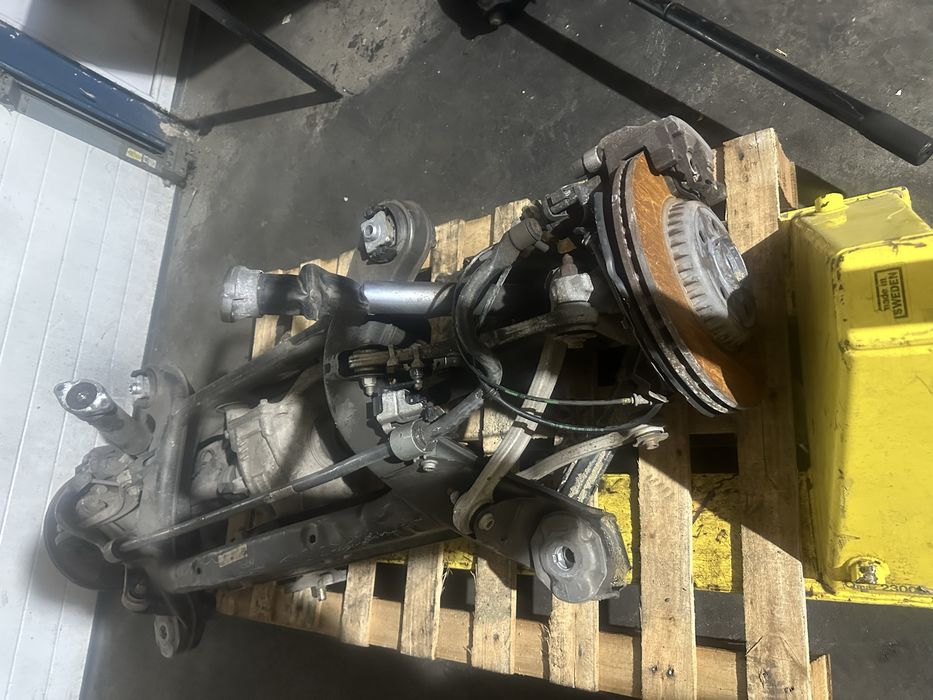 GLC X253 / C W205 JUG / Fuzeta Diferential Disc etrier planetara brate