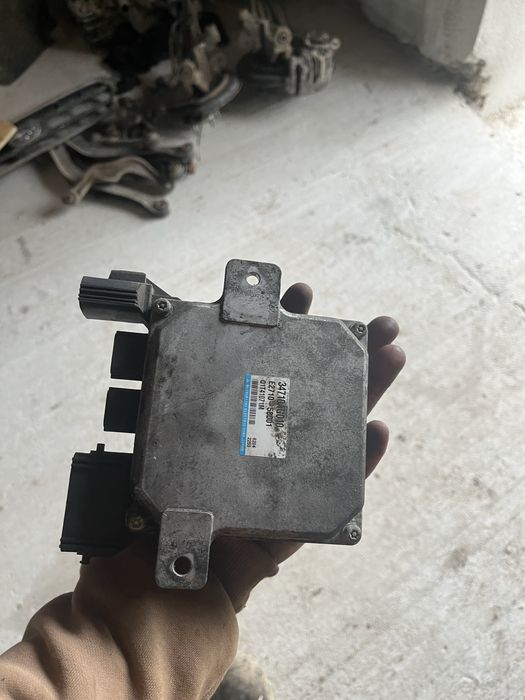 Dezmembrez subaru,Caseta directie subaru cu tot cu modul