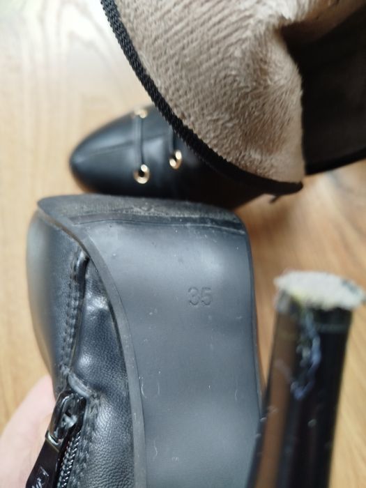 Сапожки женские 35р