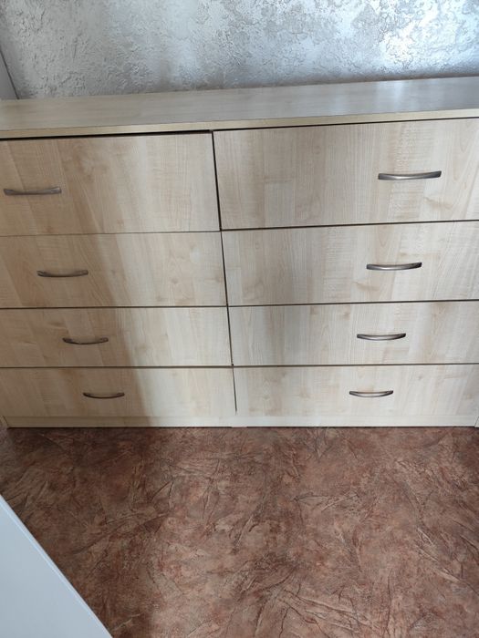 Комод для спальни