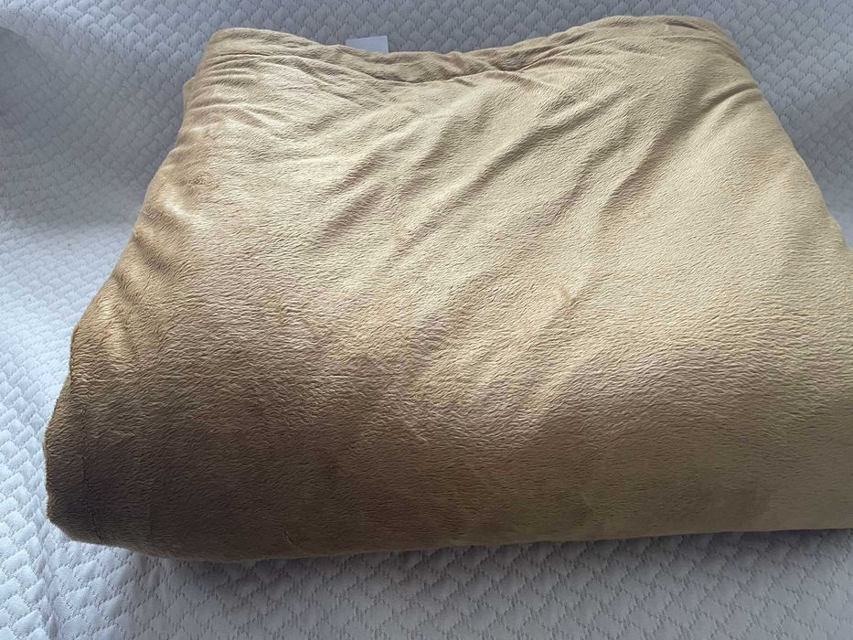 Луксозно одеяло/кувертюра- Дилиос ,ново,200 на 220