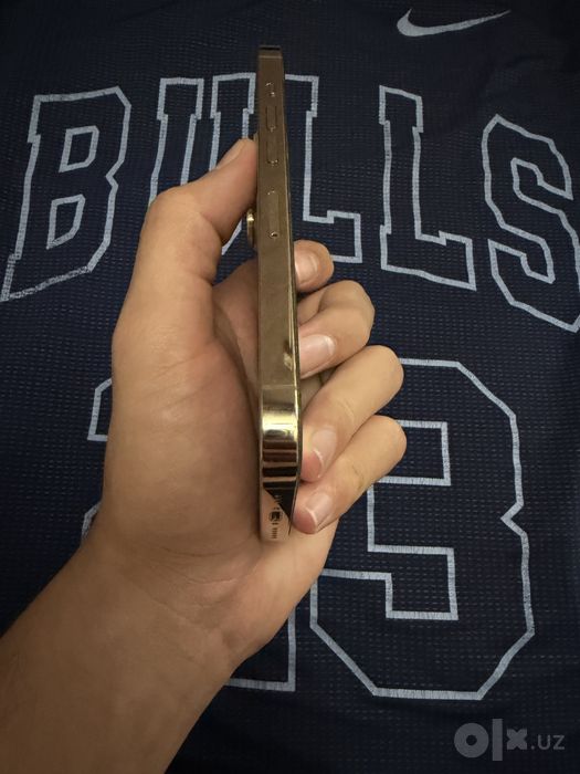Iphone 13 pro Gold