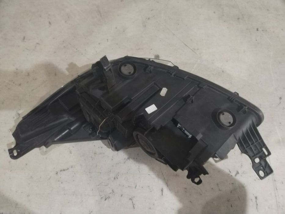 Far dreapta xenon, Ford Kuga, 2012, 2013, 2014, 2015, 2016, cod origine OE CV44-13D154-AG.