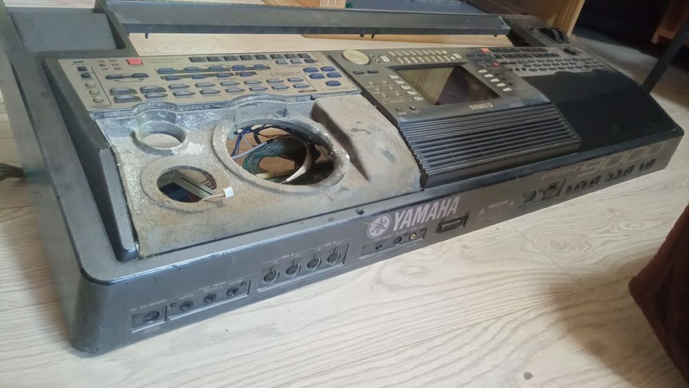 Yamaha psr 9000  dezmembrez