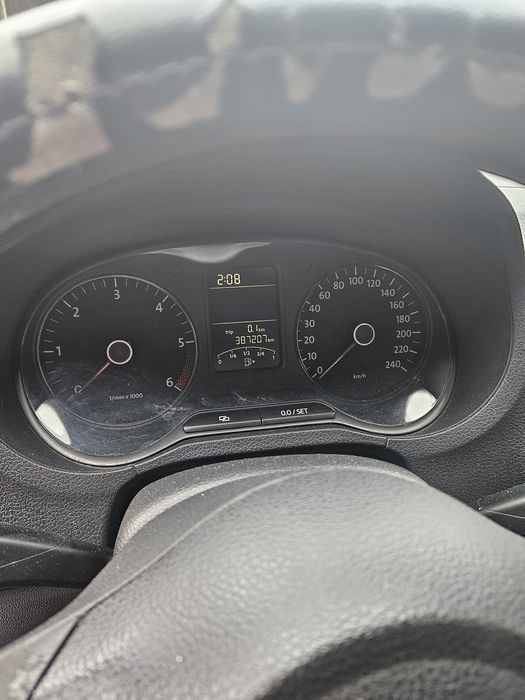 Volkswagen Polo,an 2010,1,6 tdi.