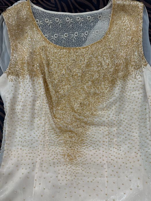 Длинное вечернее платье