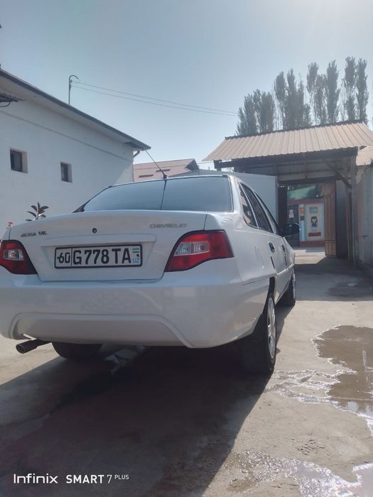 Sotiladi Nexia avtomobili