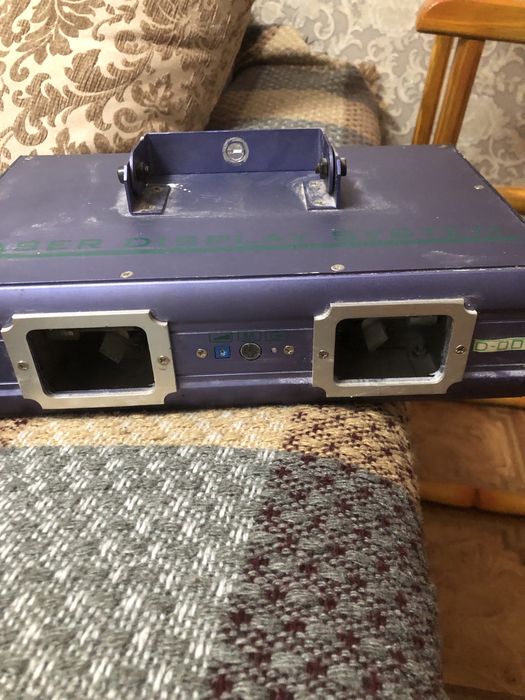 Лазер( светомузыка)